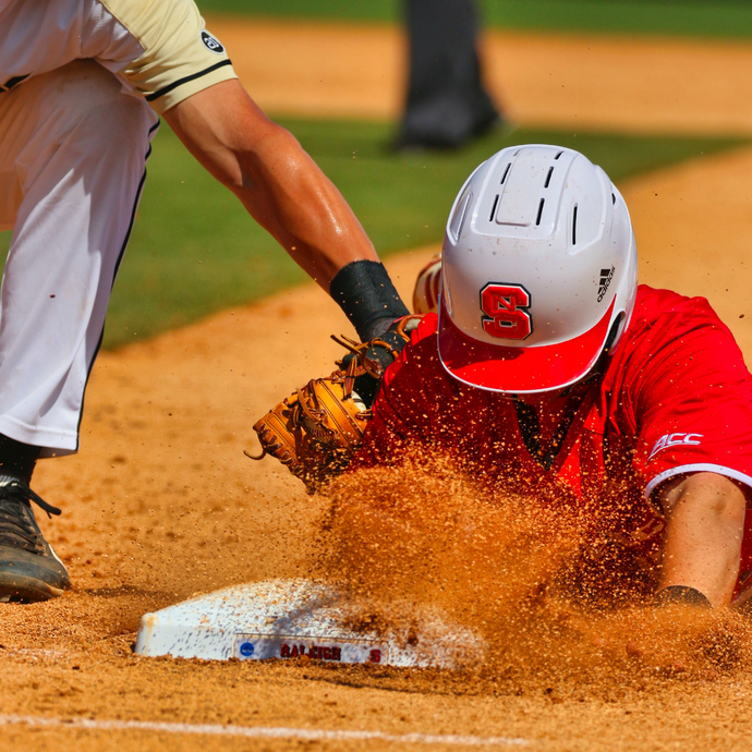 Top 11 Best College Baseball Camps To Attend